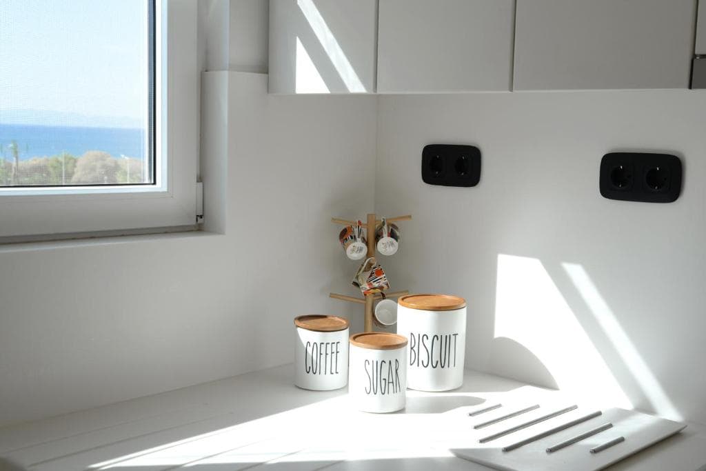 Kitchen with premium appliances