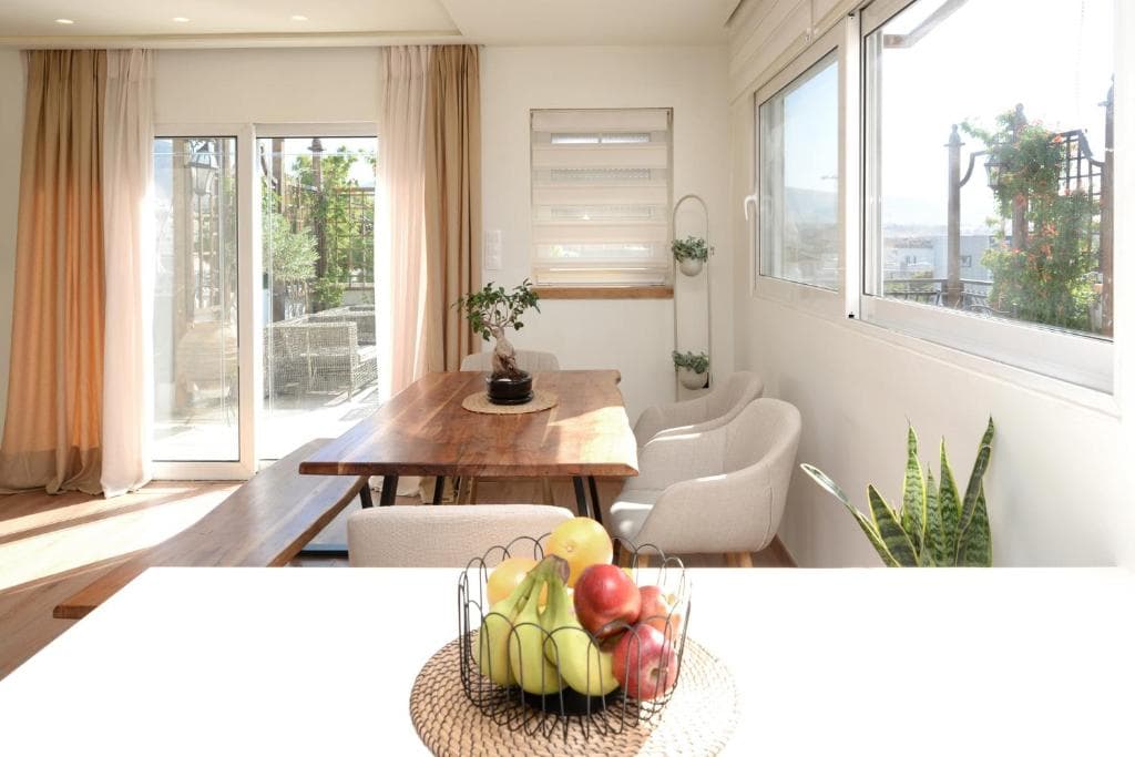 Kitchen amenities